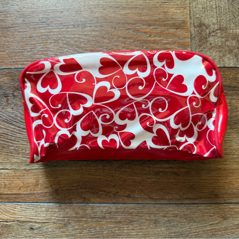 Red and White Heart Patterned Cosmetic Bag